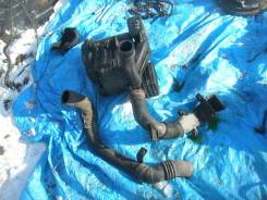 Корпус воздушного фильтра. Mitsubishi Fuso Canter Mitsubishi Canter