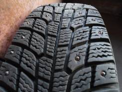 Michelin X-Ice North. Зимние, шипованные, износ: 10%, 4 шт