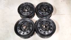 Nissan. 6.0x15, 4x114.30, ET43, ЦО 66,1 мм.
