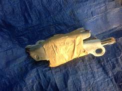 Крепление капота. Toyota Crown, GS130G, GS131H, GS130, GS131, LS130G, LS131H, JZS133, JZS131, JZS130, LS130, GS130W, LS131, LS130W, JZS130G