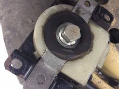 Крепление запасного колеса. Toyota Harrier, ACU30, ACU35W, ACU35, ACU30W Двигатель 2AZFE