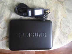 Samsung. 10.1", 1 600,0����, WiFi, Bluetooth, ����������� �� 4��.
