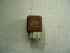 Реле. Toyota: Cynos, RAV4, Century, Granvia, IS300, Dyna, Coaster, Lite Ace, T.U.V, Corona, Highlander, Crown, Avensis, Corolla Spacio, Chaser, Corsa...
