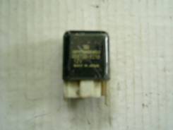 Реле. Toyota: Corolla, Hilux Surf, Cynos, Corolla II, Cresta, RAV4, Hilux, Land Cruiser Prado, Coaster, Corona, Highlander, Crown, Carina E, Carina ED...