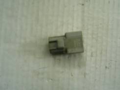 Реле. Toyota: Corona, Windom, Regius Ace, Scepter, Aristo, Ipsum, Avensis, Sprinter Trueno, Corolla, Tercel, Dyna, Tundra, Sprinter, Vista, Caldina, S...