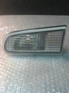Вставка в крышку багажника 13-53 TOYOTA COROLLA 97-02 5D верх RH