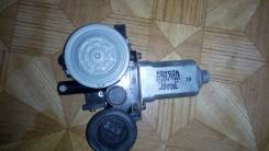 Мотор стеклоподъемника. Toyota: Corolla, Corolla Verso, WiLL Cypha, Voxy, Opa, Noah, Corolla Fielder, ist, Allex, Corolla Spacio, Corolla Runx Двигате...