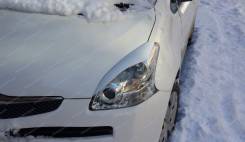 Накладка на фару. Toyota Ractis, NCP100, SCP100, NCP105