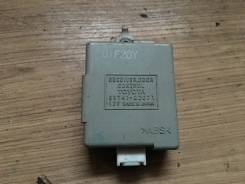 Блок управления дверями. Toyota Mark II Wagon Blit, GX110, GX110W, GX115, GX115W, JZX110, JZX110W, JZX115, JZX115W Toyota Verossa, GX110, GX115, JZX11...