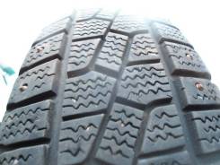 Kumho I'Zen Stud KW11. Зимние, шипованные, 2010 год, износ: 10%, 1 шт