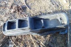 Подлокотник. Toyota Ractis, NCP100, SCP100, NCP105 Двигатели: 1NZFE, 2SZFE