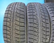 Bridgestone Blizzak Revo2. Зимние, без шипов, 2013 год, без износа, 4 шт