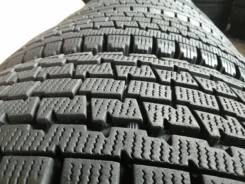 Bridgestone Blizzak Revo 969. Зимние, без шипов, износ: 5%, 4 шт