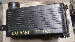 Корпус воздушного фильтра. Toyota Carina, ST190, ST195 Toyota Corona, ST190, ST191, ST195 Toyota Caldina, ST190, ST190G, ST191, ST191G, ST195, ST195G...