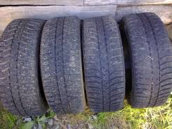 Bridgestone Ice Cruiser 5000. Зимние, шипованные, износ: 50%, 3 шт