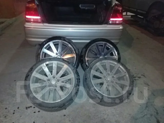 Sportmax Racing. x18", ET0 ����