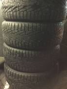 Nokian Hakkapeliitta 7. Зимние, шипованные, износ: 30%, 3 шт