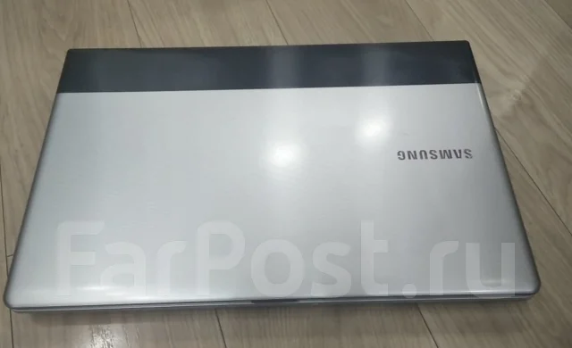Samsung 300E7A. 17.3", ��� 4 ��, ���� 320��� ����