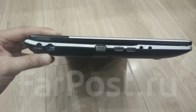 Samsung 300E7A. 17.3", ��� 4 ��, ���� 320��� ����