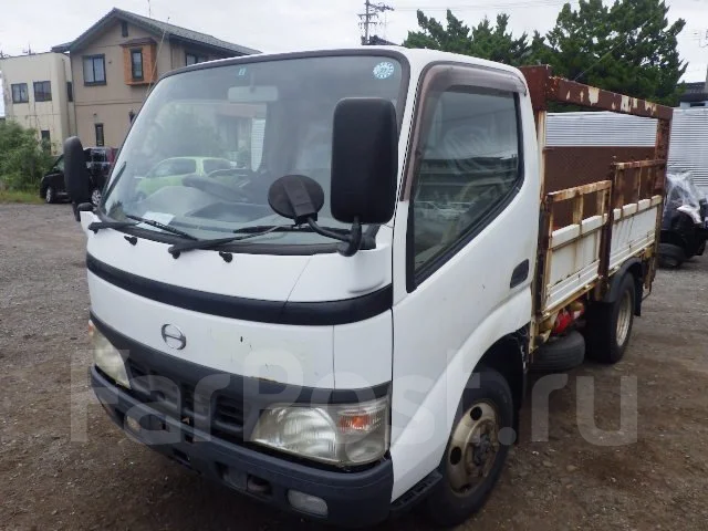 Hino Dutro ����