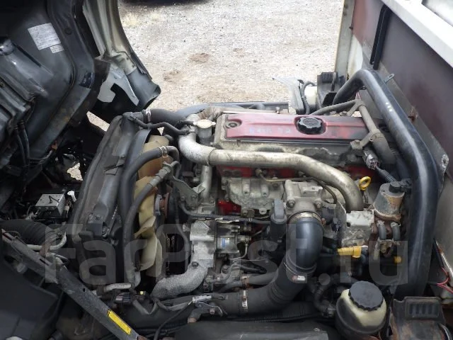 Hino Dutro ����