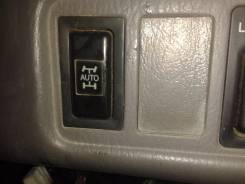 Кнопка включения 4wd. Toyota Nadia, ACN15, SXN15 Toyota Ipsum, SXM15 Toyota Gaia, ACM15, SXM15 Двигатели: 3SFE, 1AZFSE