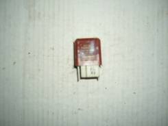 Реле. Toyota: Cynos, RAV4, Century, Granvia, IS300, Dyna, Coaster, Lite Ace, T.U.V, Corona, Highlander, Crown, Avensis, Corolla Spacio, Chaser, Corsa...