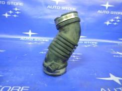 Патрубок воздухозаборника. Subaru Legacy B4, BE5, BH5 Subaru Legacy, BE5, BH5 Двигатели: EJ20, EJ206, EJ208