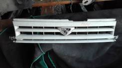 Решетка радиатора. Mazda MPV, LV5W, LVEW
