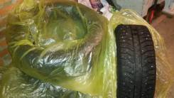 Bridgestone Ice Cruiser 7000. Зимние, шипованные, 2015 год, износ: 10%, 4 шт