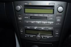Магнитола Toyota Avensis AZT250