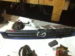 Решетка радиатора. Mazda Familia, BG5S, BG6R, BG3P, BG6S, BG8RA, BG6P, BG8R, BG5P, BG8S, BG8P, BG7P, BG6Z, BG8Z, BG3S