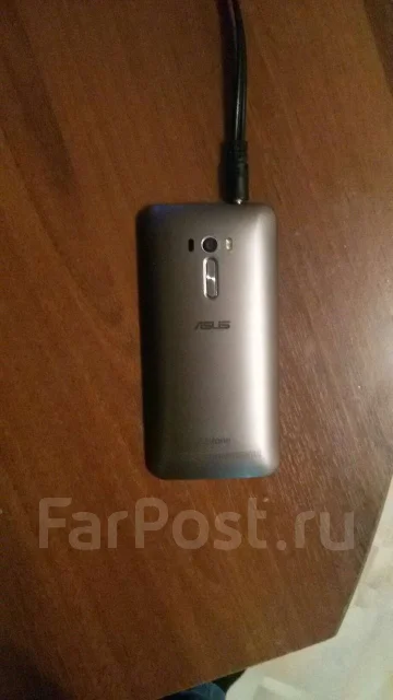 Asus ZenFone. �/� ����