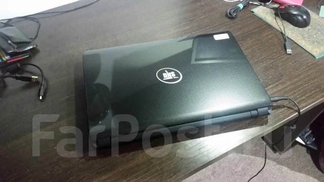 DNS Office. 15.6", 3����, ��� 4 ��, ���� 320���, WiFi: 1, Bluetooth: 1, ����������� �� 1��. ����