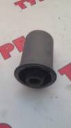 Сайлентблок подвески. Toyota Hiace, RZH155, LH174, LH115, LH114, LH125, RZH114, RZH115 Toyota Regius Ace, RZH101, RZH133, RZH111, TRH112, LH110, LH100...