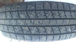 Kumho Ice Power KW21. Зимние, без шипов, 2011 год, износ: 40%, 1 шт