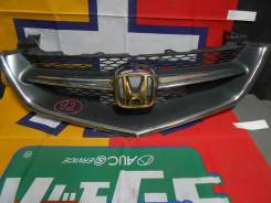 Решетка радиатора HONDA INSPIRE