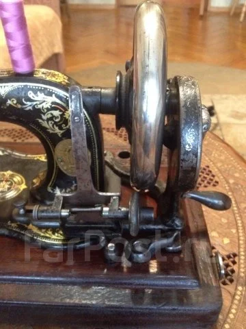 Швейная машинка Зингер 1895 год, б/у, в наличии. Цена: 25 000₽ во