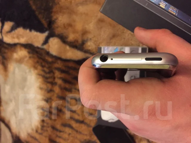 Apple iPhone 2G. �/� ����