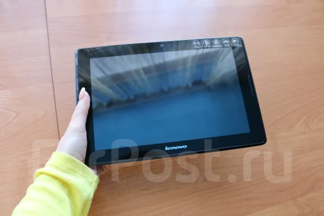 Lenovo IdeaTab A10 16Gb ����