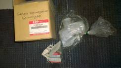 Бачок гидроусилителя руля. Suzuki Escudo, TD94W, TD54W, TA74W