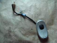 Кнопка открывания багажника. Toyota Porte, NNP10, NNP11, NNP15 Двигатели: 2NZFE, 1NZFE