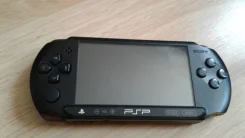 Sony PlayStation Portable Street E1000 ����