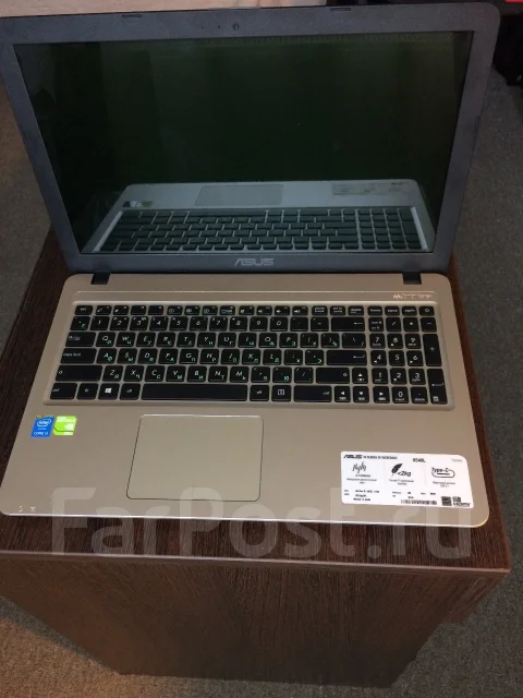 Asus X54L. 15.6", 1,7����, ��� 4 ��, ���� 500���, WiFi: 1, Bluetooth: 1, ����������� �� 5��. ����