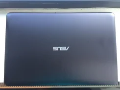 Asus X54L. 15.6", 1,7����, ��� 4 ��, ���� 500���, WiFi: 1, Bluetooth: 1, ����������� �� 5��. ����