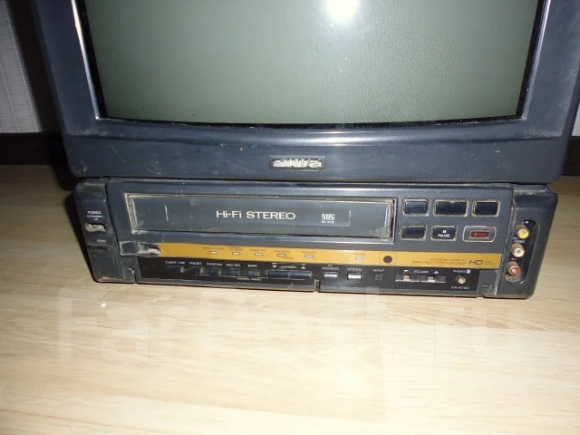 Aiwa. CRT (���) ����