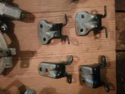 Крепление боковой двери. Subaru Outback, BP Subaru Legacy, BPH, BR9, BP5, BL5, BP9, BM9, BL9, BRG, BPE, BMG, BRM, BLE, BMM, BL, BP, BRF Двигатели: EJ2...
