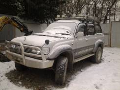 Toyota Land Cruiser Cygnus. автомат, 4wd, 4.5 (211 л.с.), бензин, 150 000 тыс. км