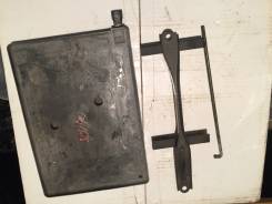 Крепление аккумулятора. Toyota Camry, ACV40, ACV45, ACV41