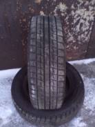 Bridgestone Blizzak Revo. Зимние, без шипов, 2010 год, износ: 10%, 2 шт
